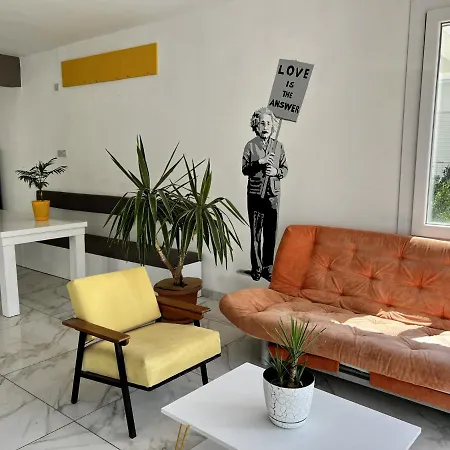 Studio Flat W Sea View 10 Min To In Kyrenia